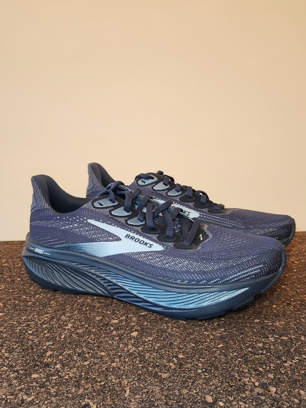 Brooks Ghost 17 Running Shoes Womens Size 8